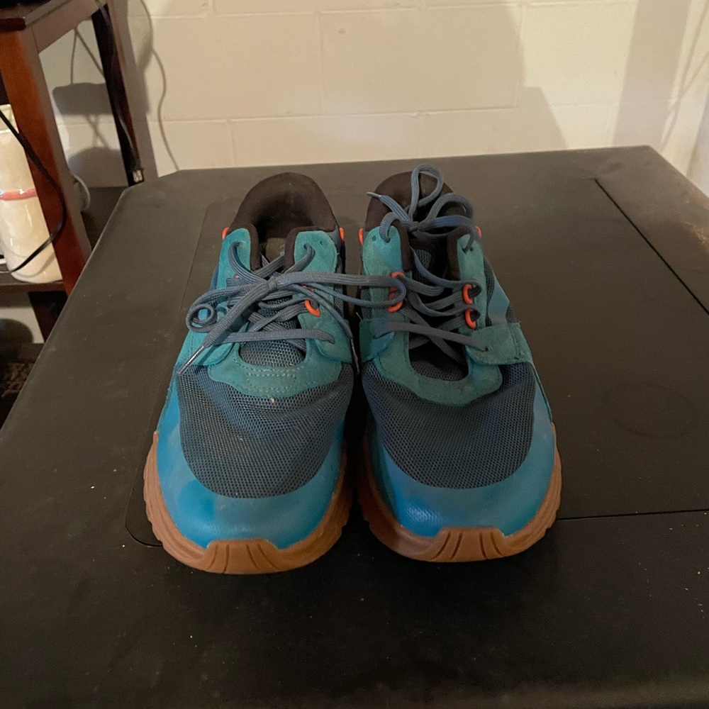 Columbia shoes